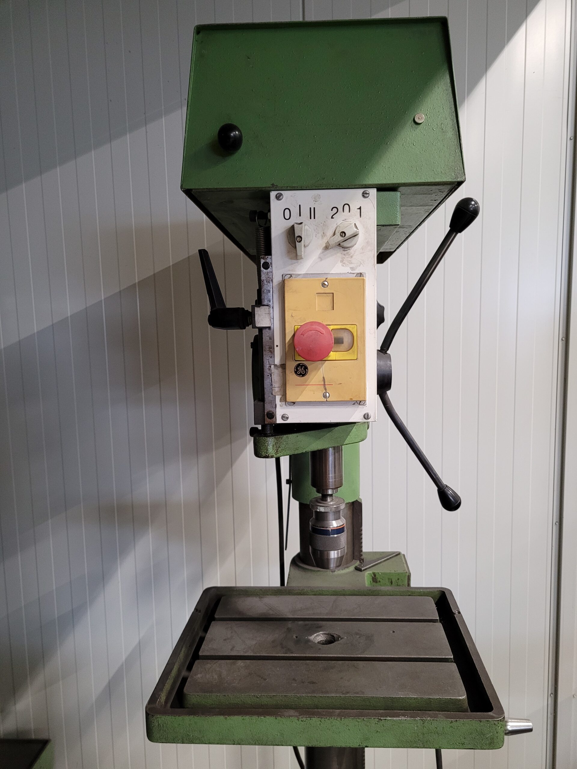 Kolomboormachine van Lakens Metaal